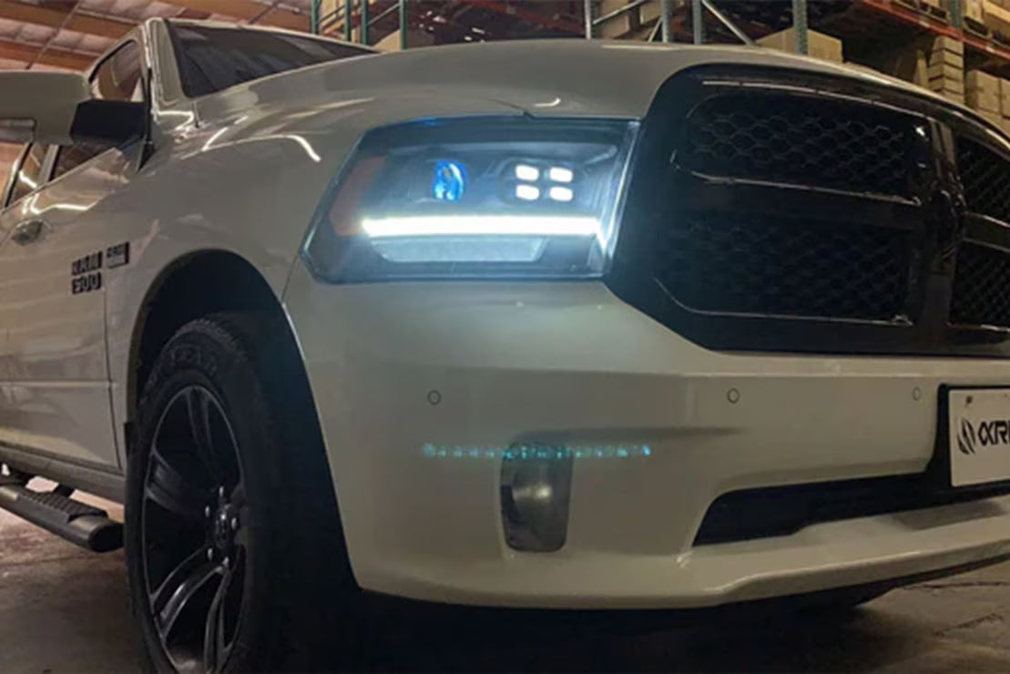 09-18 Dodge Ram Luxx Headlights (5th Gen HD Style)