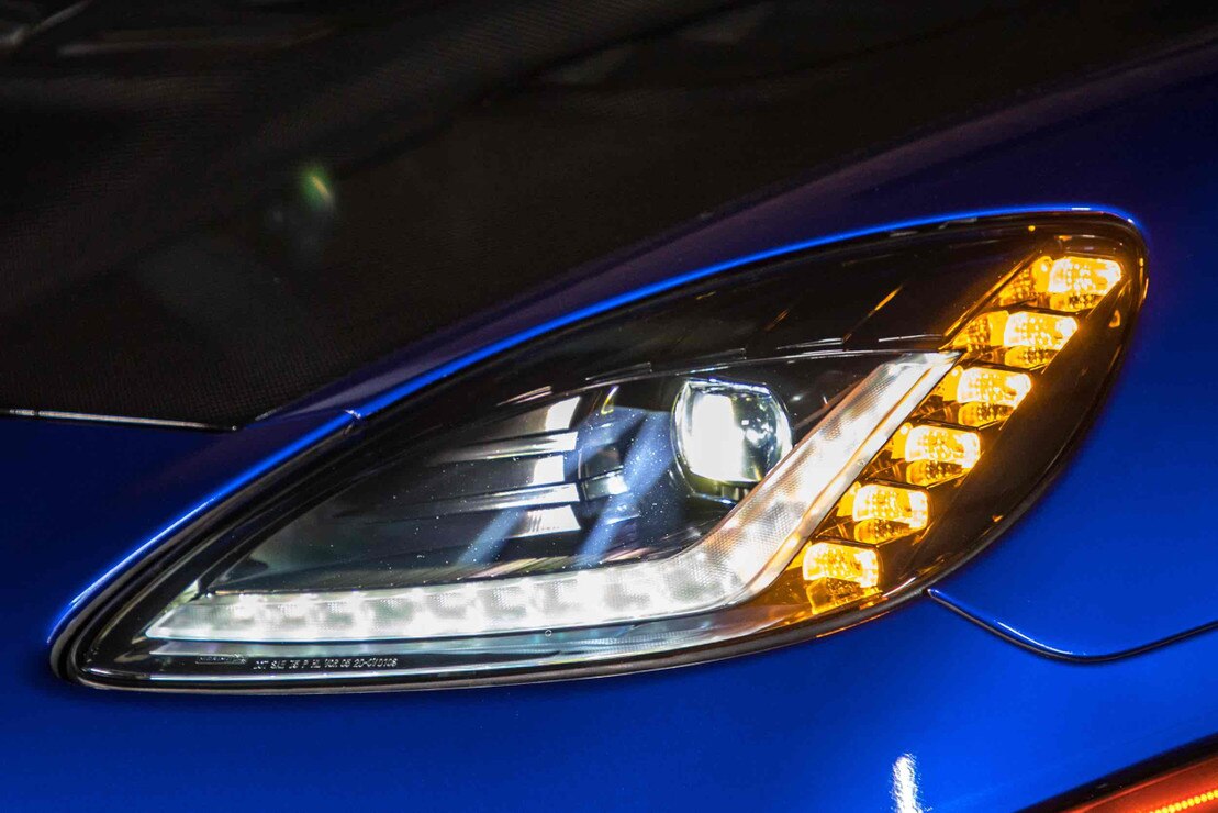05-13 Chevrolet Corvette C6 XB LED Headlights (Gen I)