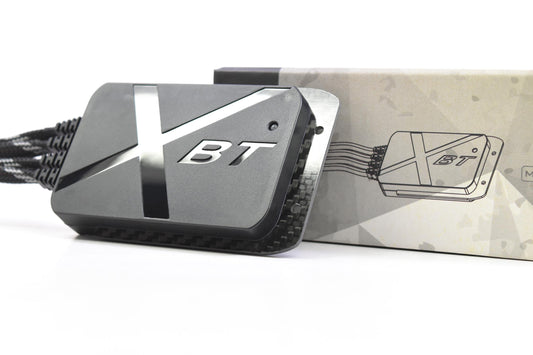 RGBW Controller: XBT (1x5 / 2x4 Wire Universal Standard)