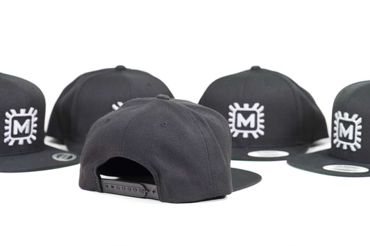 Hat: (Black / Snap Back)