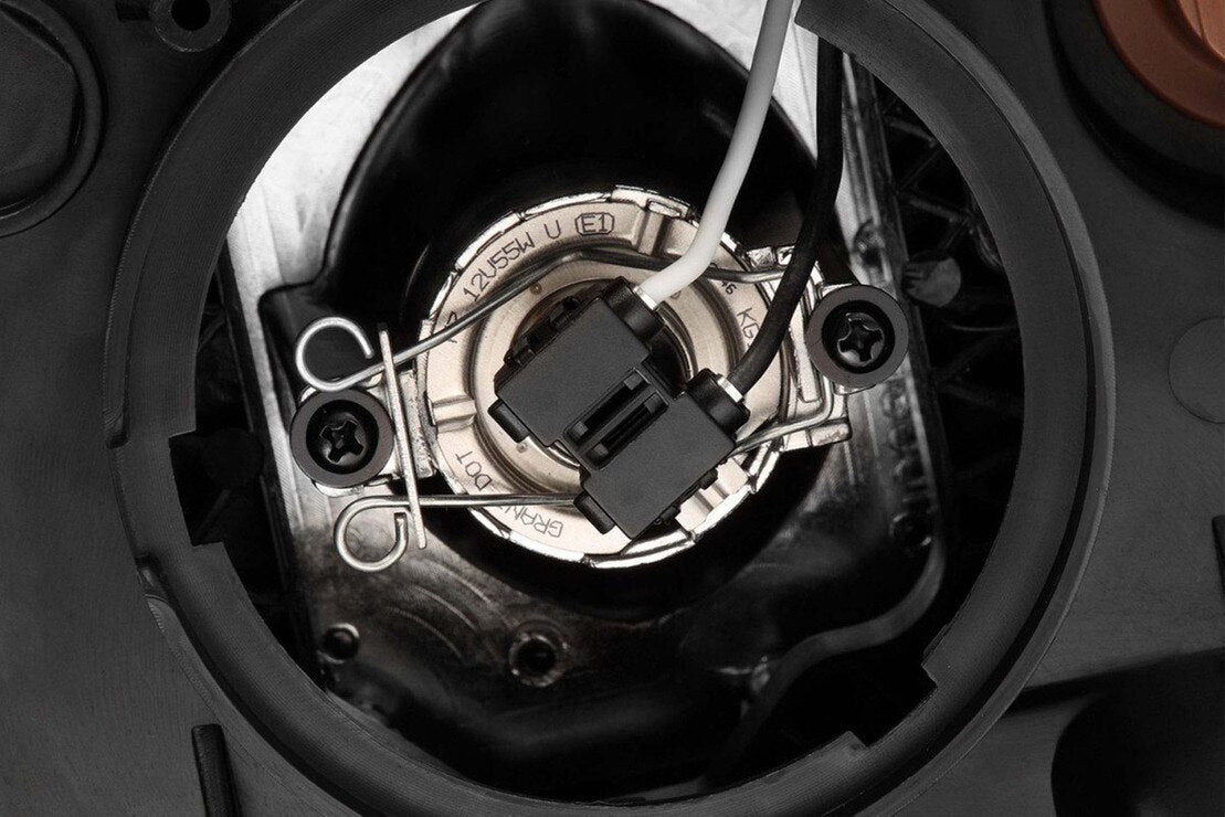 04-08 Ford F-150 Pro Headlights