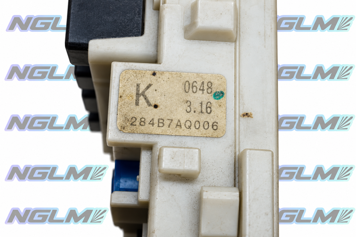 04-06 INFINITI G35 COUPE/03-04 350Z IPDM Power Supply Module OEM 284B7AQ006 (USED)