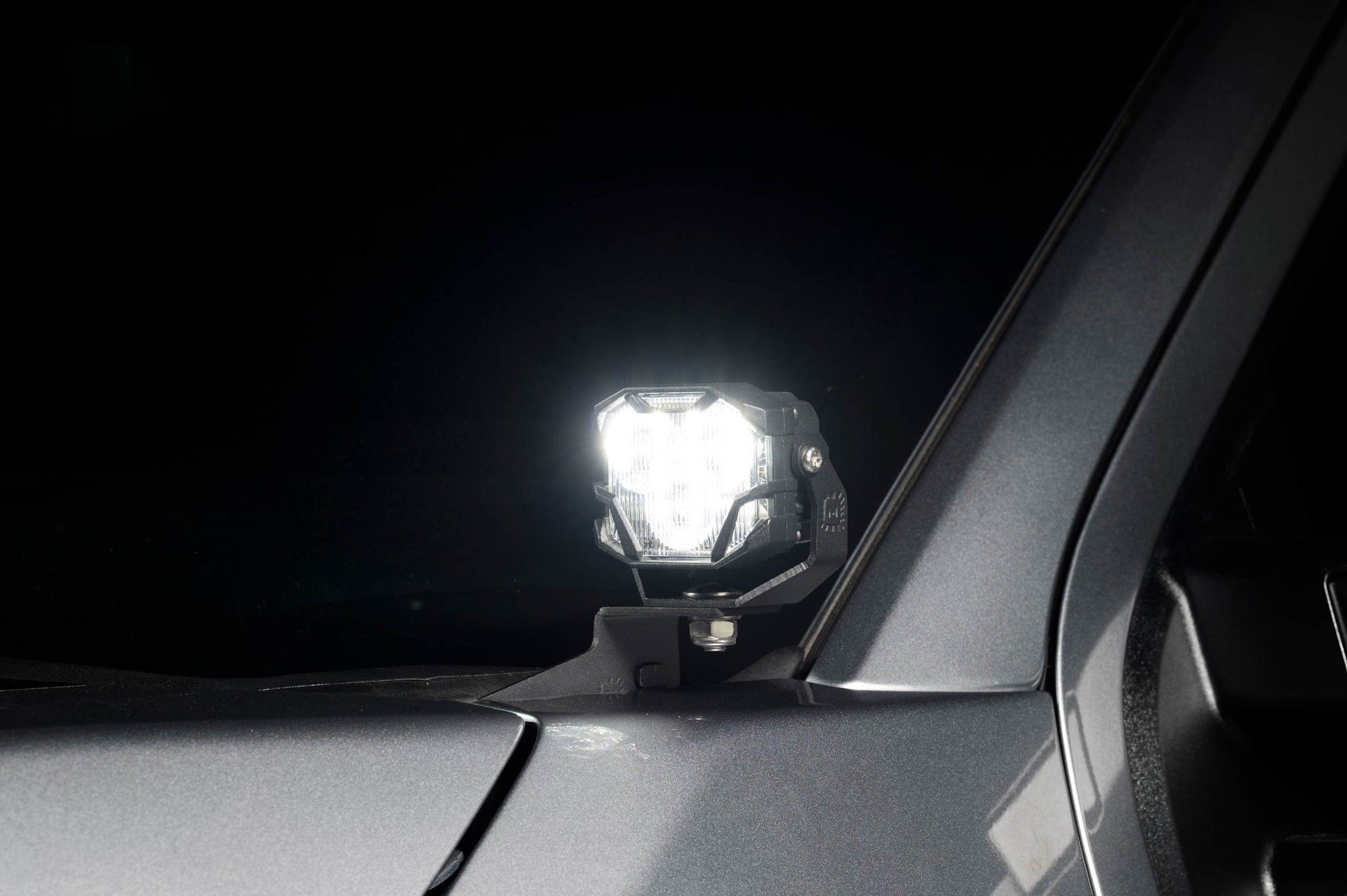 Morimoto Ditch Light Brackets: Super Duty (23-27 / Set)
