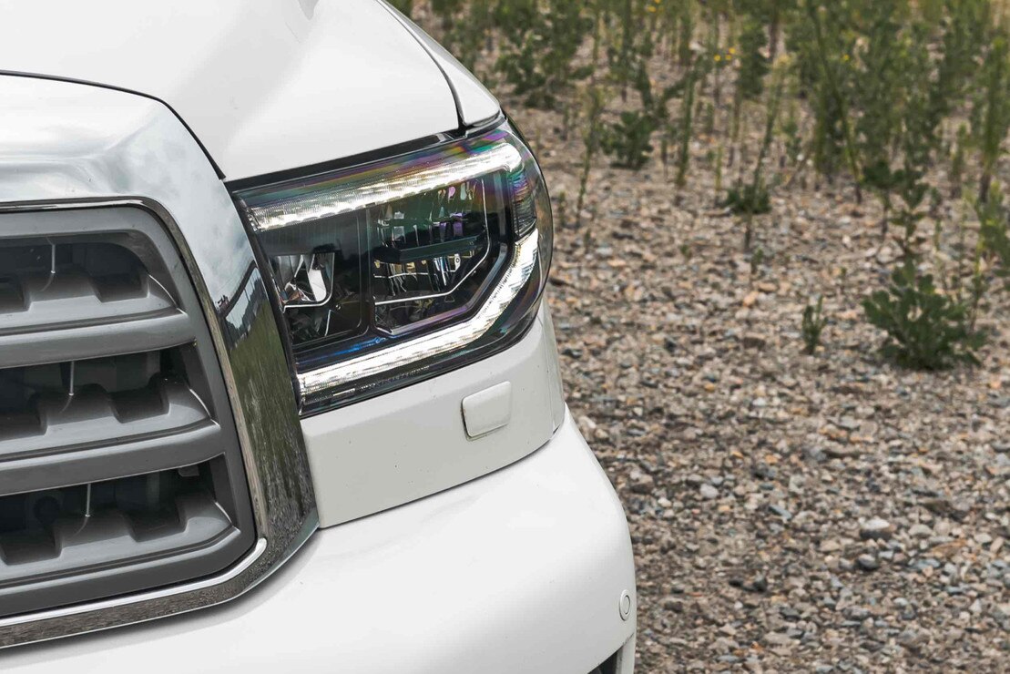 08-17 Toyota Sequoia XB LED Headlights