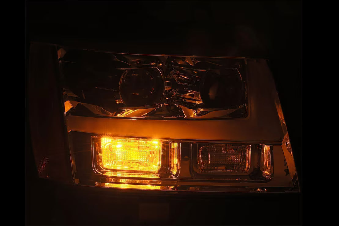 07-14 Chevrolet Tahoe Luxx Headlights