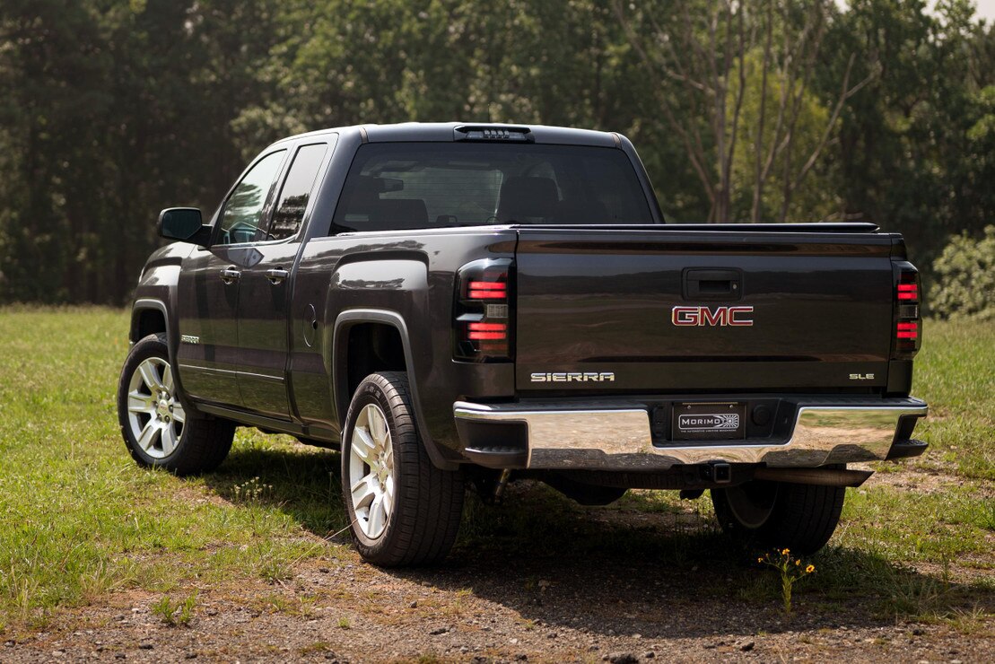 15-19 GMC Sierra 2500HD / 3500HD XB LED Tail Lights (Smoked)