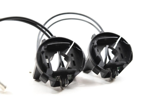 H7 HID Adapters: VW Jetta MKVII