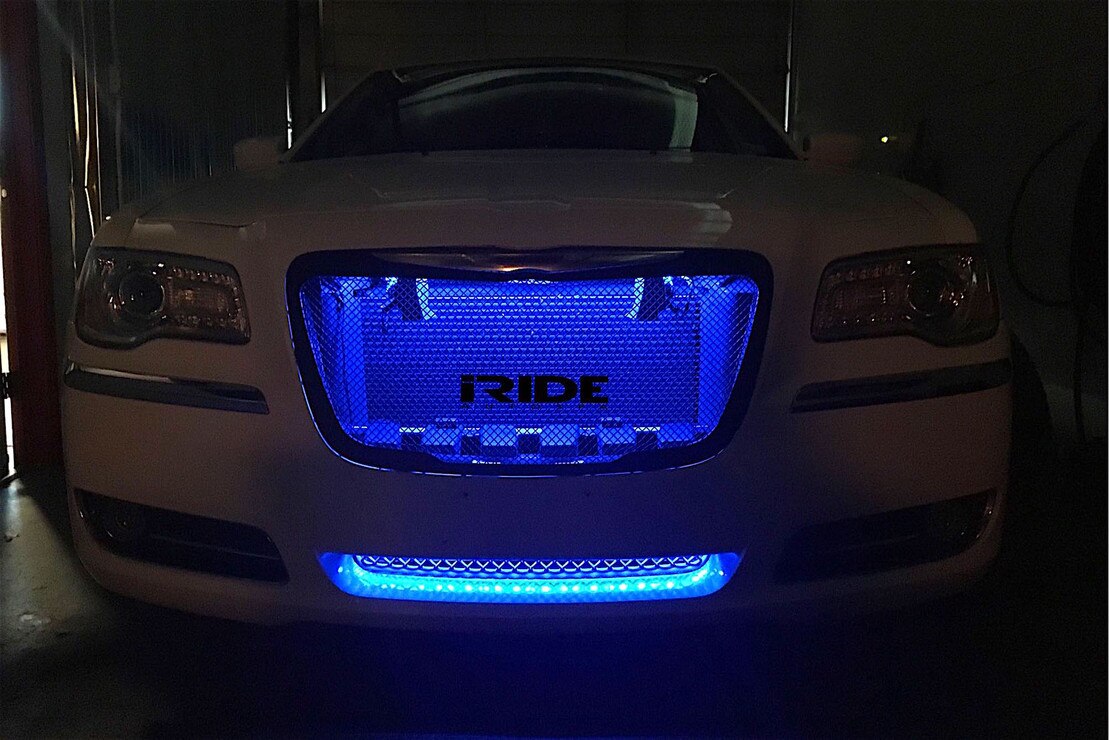 Profile Pixel: Grille Glow (RGB)