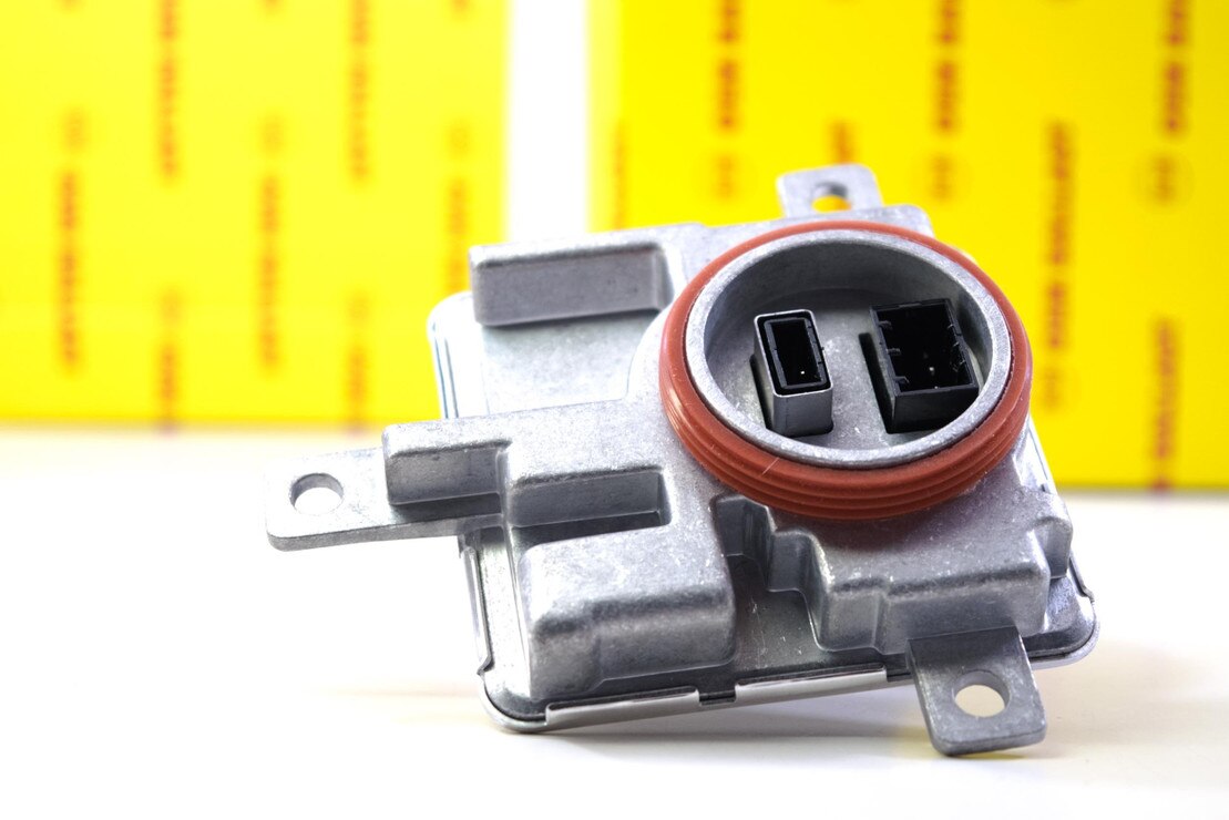 OE Replacement Mitsubishi W003T22071