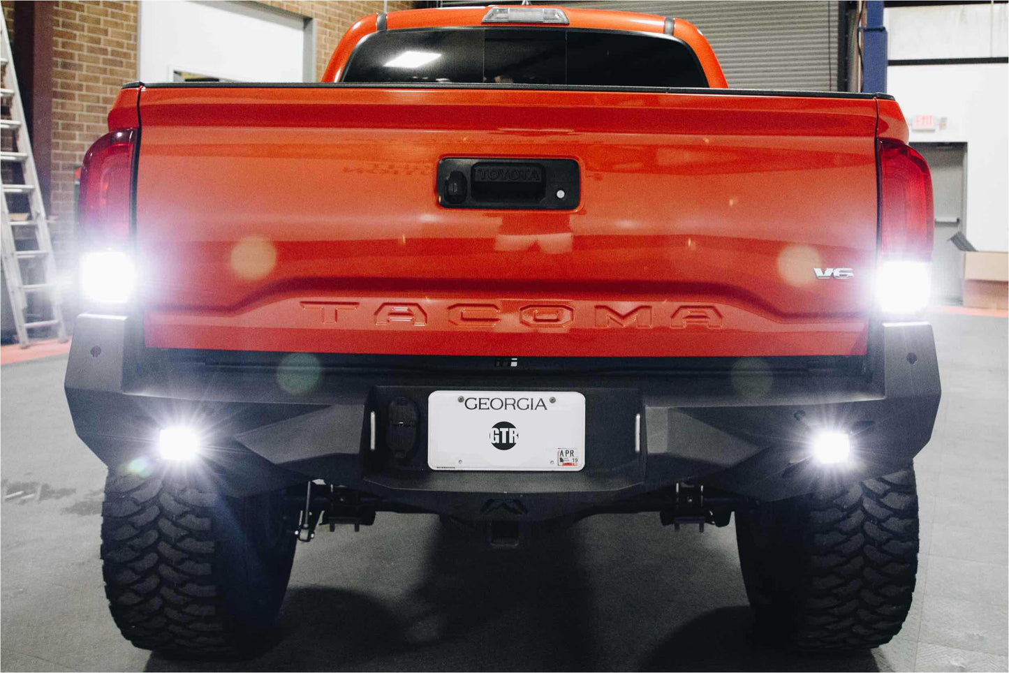 GTR Lighting Ultra Series LED Reverse Bulb: 4257 Adapter