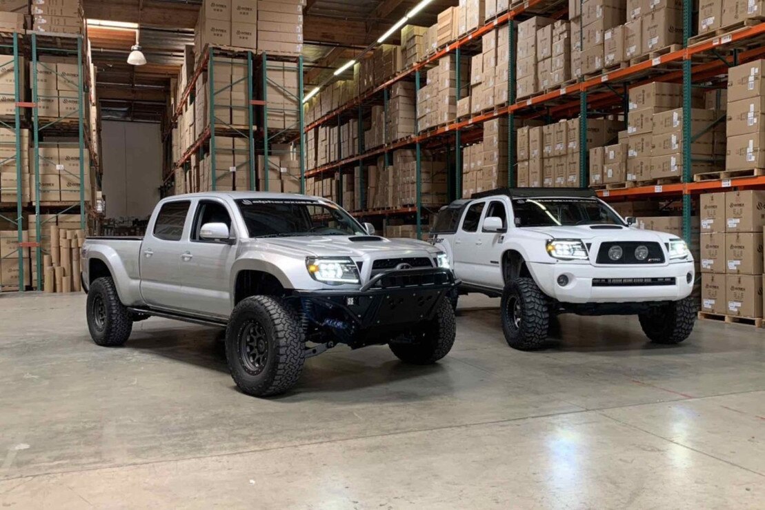 05-11 Toyota Tacoma Nova Headlights