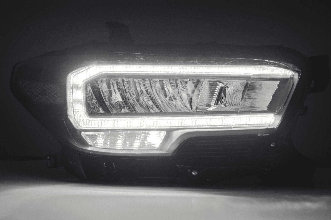 16-23 Toyota Tacoma Luxx OEM Style Headlights