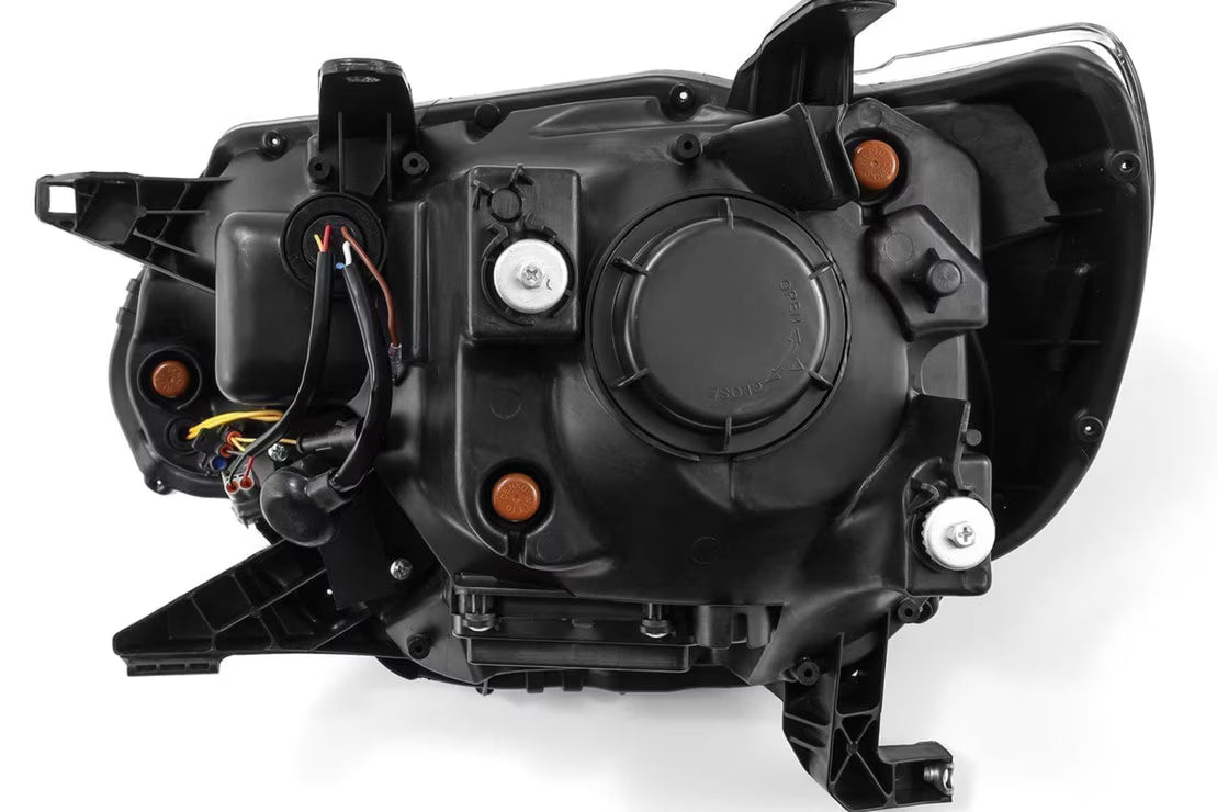 12-15 Toyota Tacoma Nova Headlights