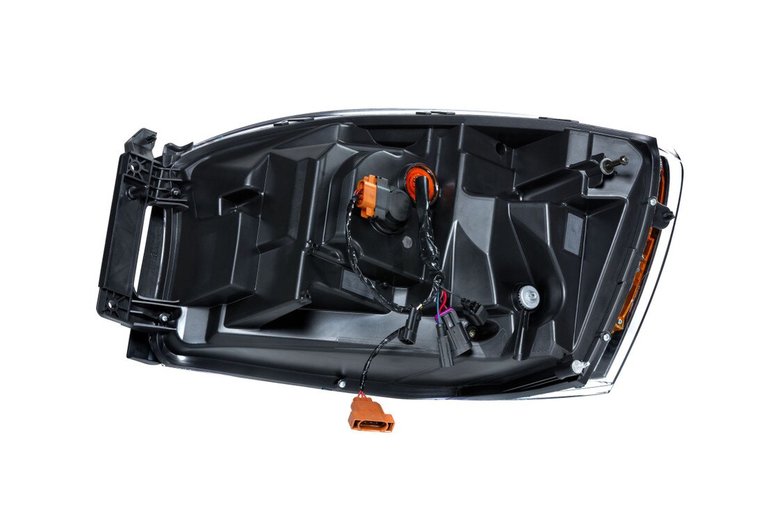 06-08 Dodge Ram XB Hybrid LED Headlights