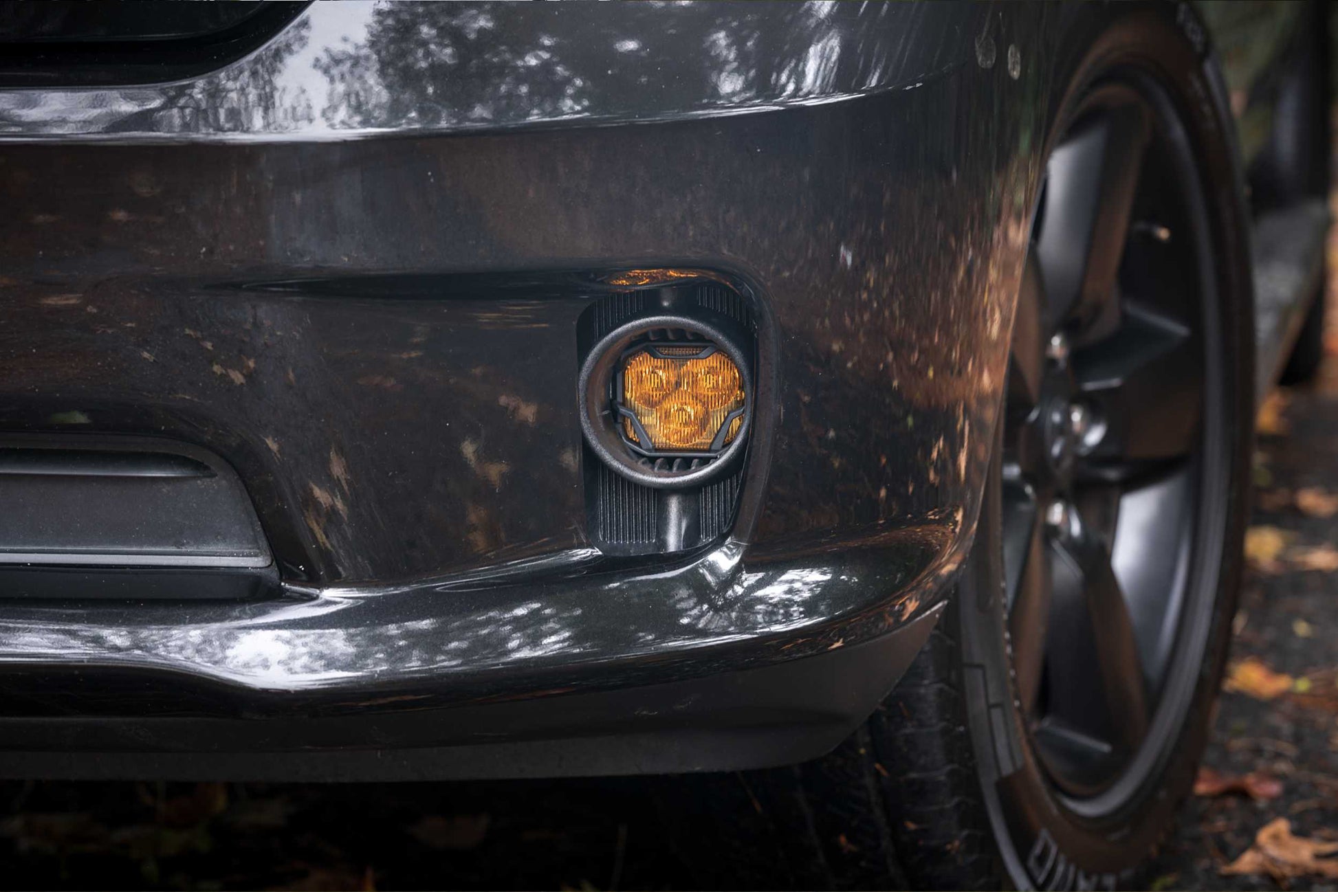 4Banger Fog Lights: 13-18 Ram 1500 (HXB Yellow SAE Wide Beam)