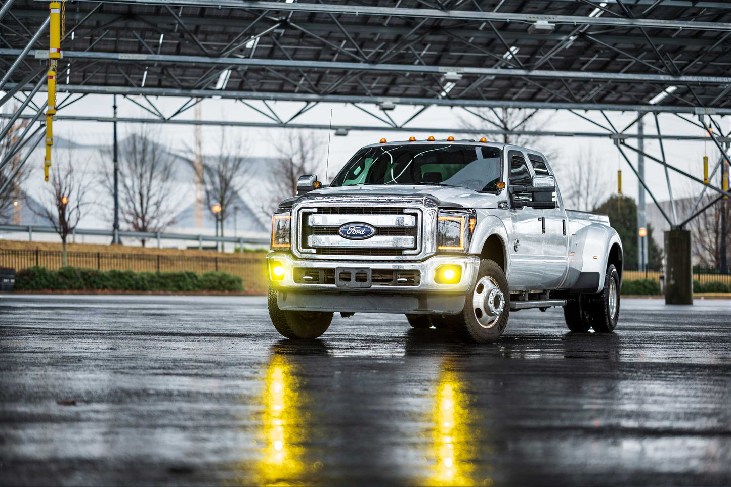4Banger Fog Lights: 99-16 Super Duty (HXB Yellow SAE Wide Beam)