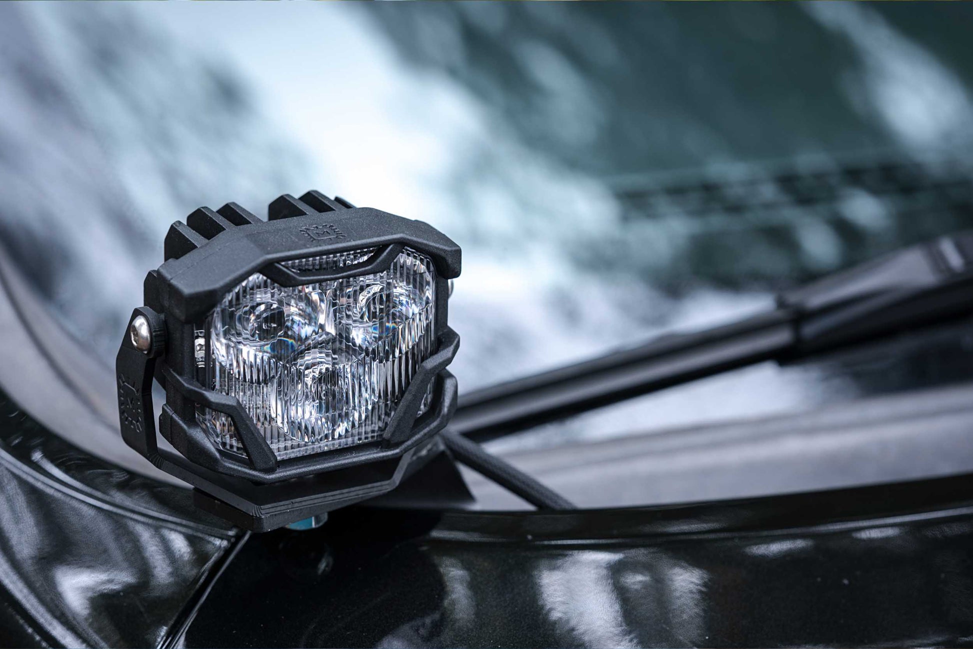 Morimoto 4Banger Ditch Light Kit: 14-18 Sierra 1500 (HXB Yellow SAE Wide Beam)