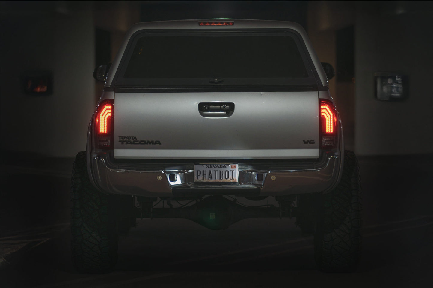 XB LED Tail Lights: Toyota Tacoma (05-15 / Red Lens / Set)