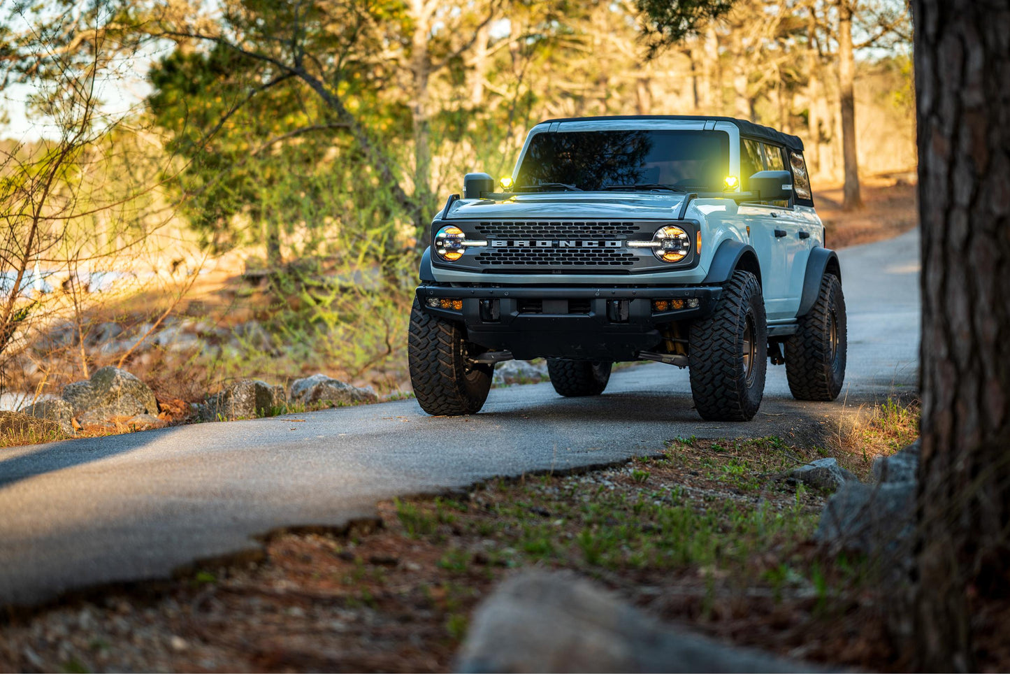 Morimoto 4Banger Ditch Light Kit: 2021+ Bronco (NCS White Spot Beam)