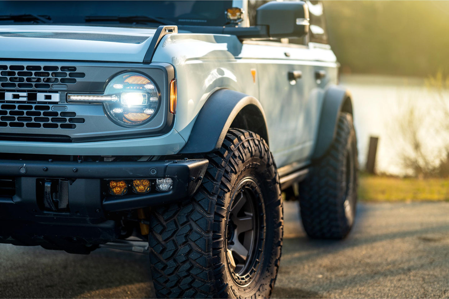 Morimoto 4Banger Triple Fog Kit: Bronco (21+ / Brackets only / Set)
